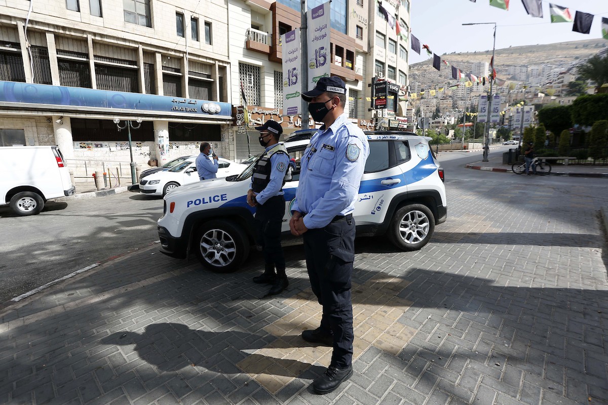 صوت| 74% من الفلسطينيين يؤكدون على أن فرض الغرامات والعقوبات سيلزم المواطنين على اتخاذ إجراءات الوقاية من فيروس كورونا